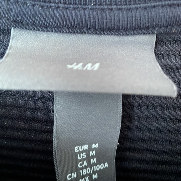 H&M men’s navy blue ribbed sweatshirt medium sleek business casual pullover - Picture 3 of 4